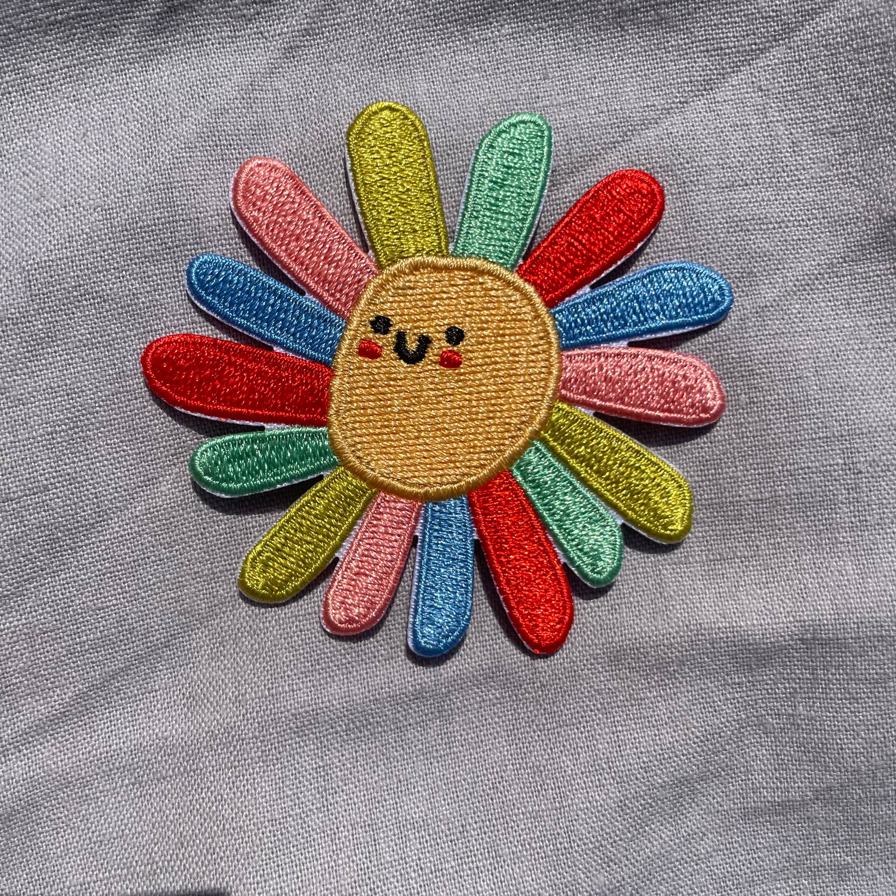 Fleur colorée - Écusson thermocollant
