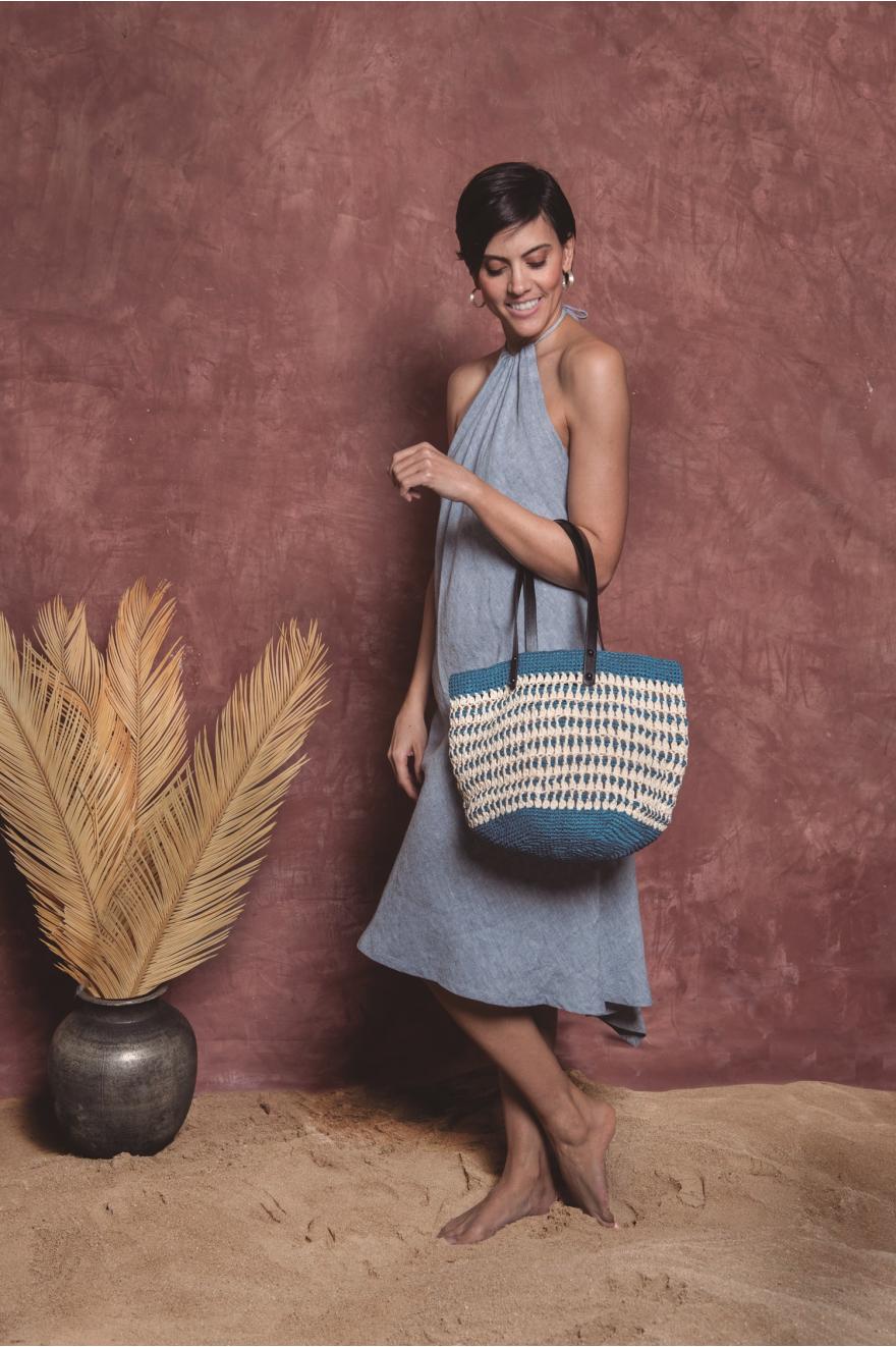 Raffia Book - Sacs & Chapeaux