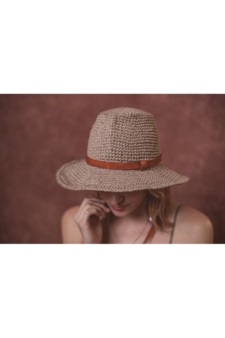 Raffia Book - Sacs & Chapeaux