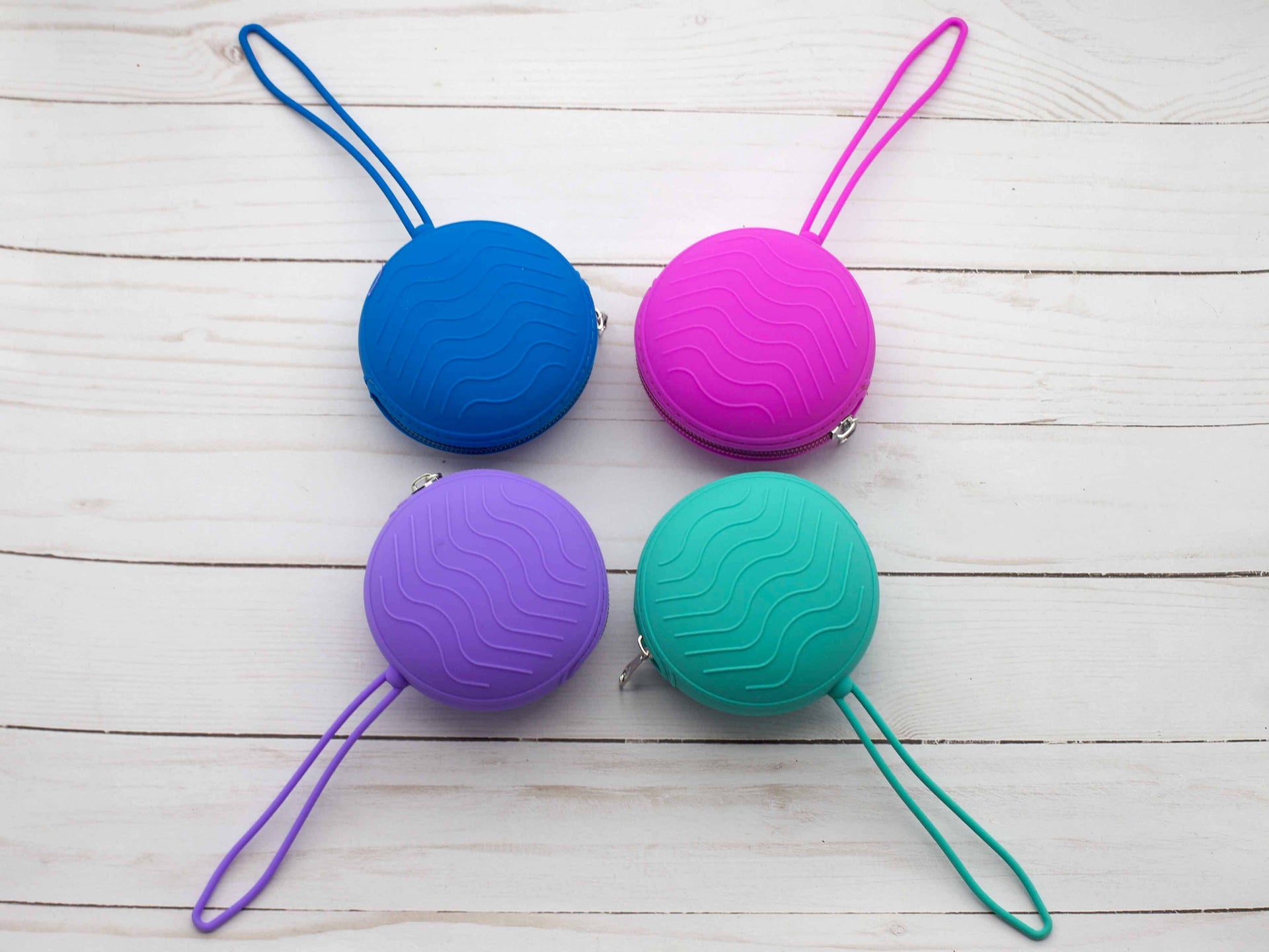 Pochettes rondes de rangement colorées