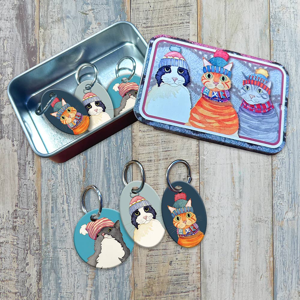 Marqueurs de mailles Chats en chapeaux dans une boîte (T301)