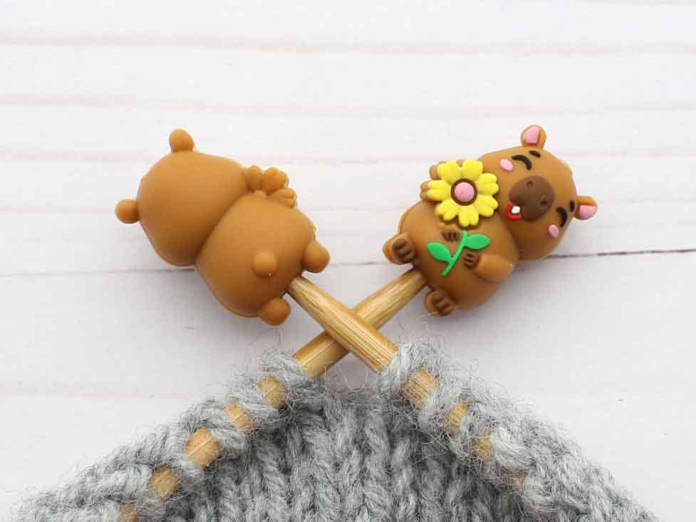 Daisy Capybara | Bouchons d'aiguilles