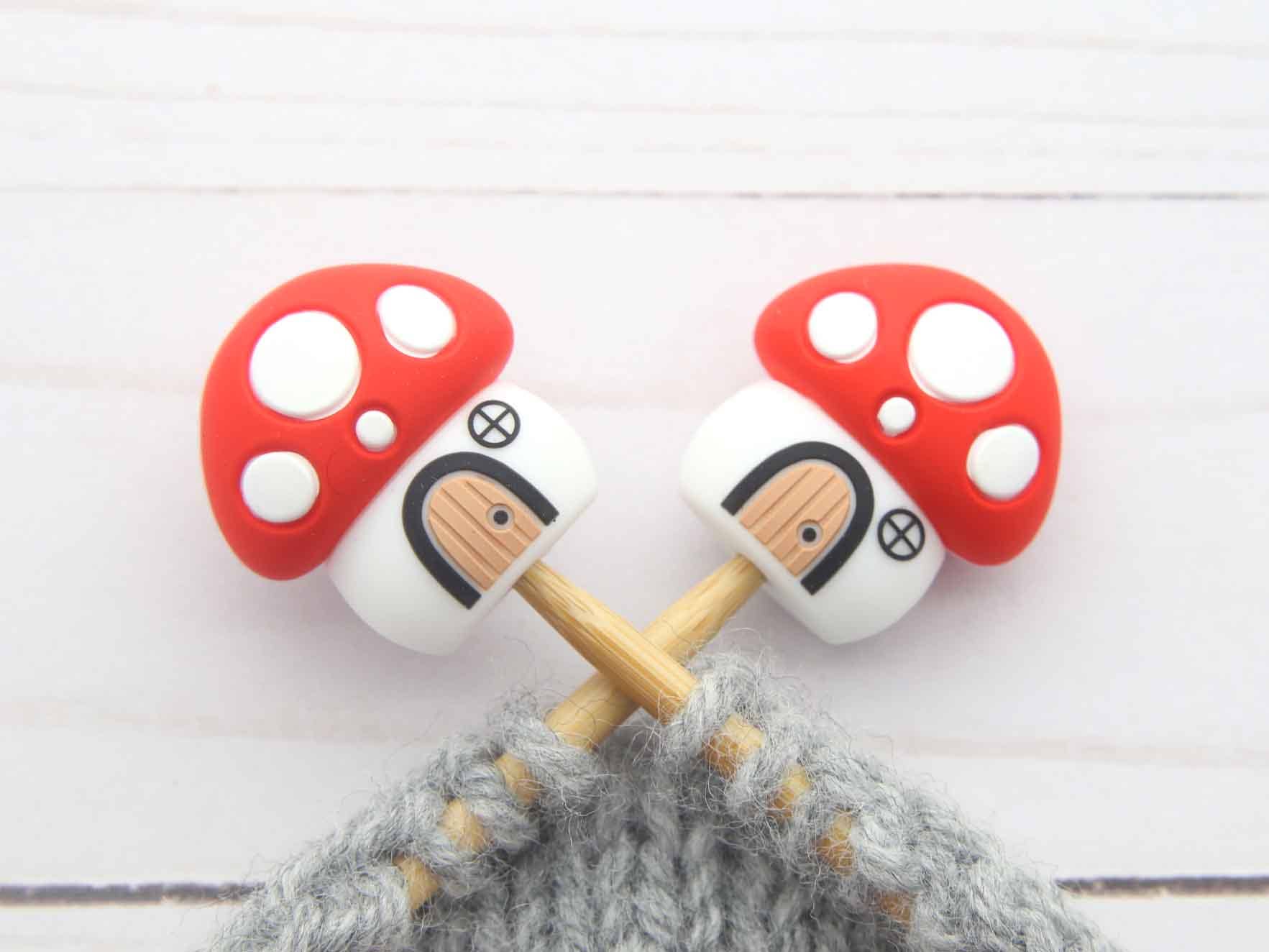 Maison Champignon | Bouchons d'aiguilles