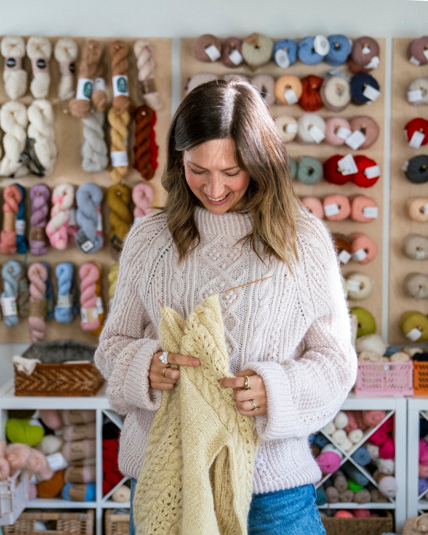 Knits to wear : Effortless Patterns by Kutova Kika