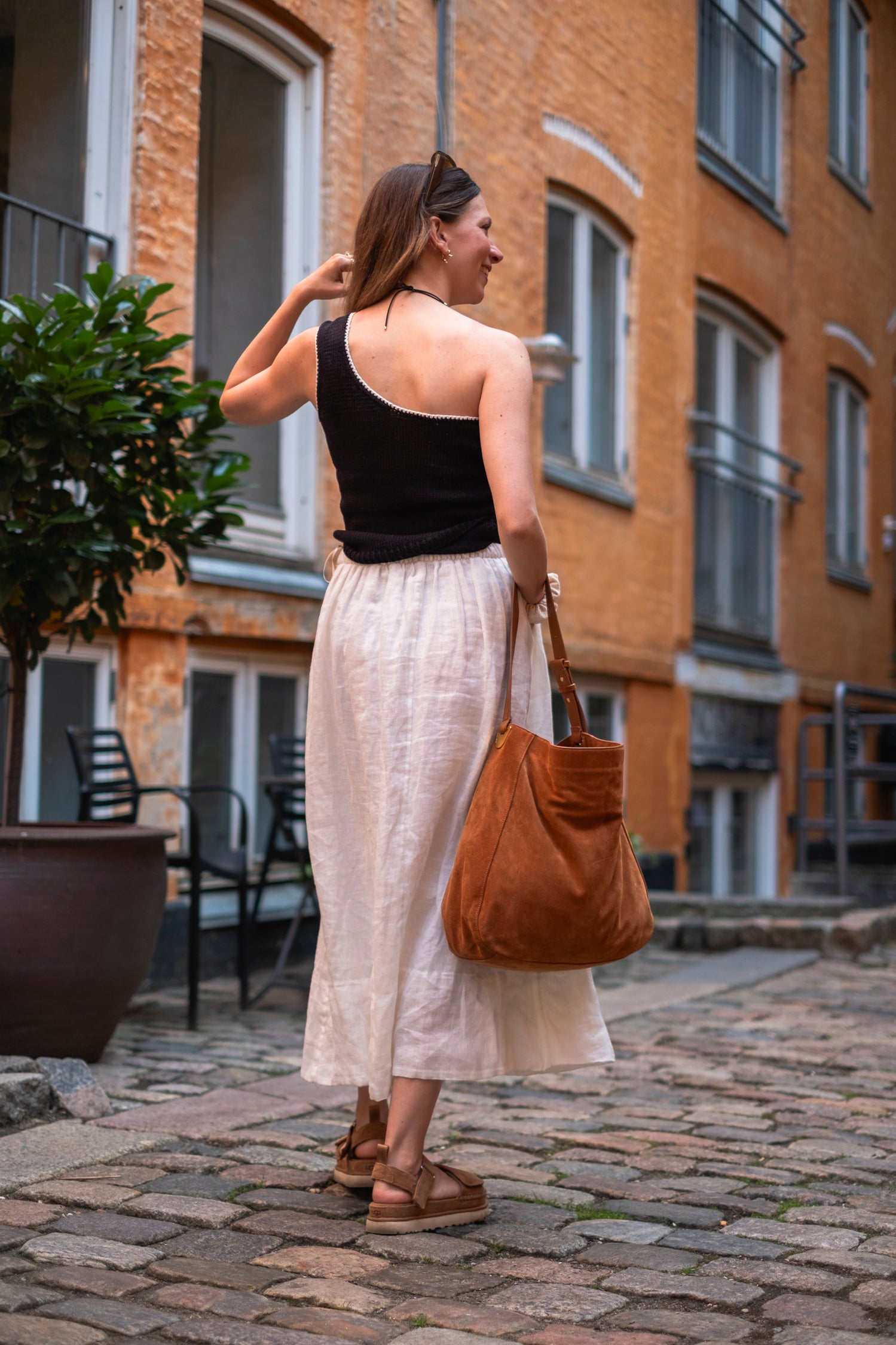 Knits to wear : Effortless Patterns by Kutova Kika