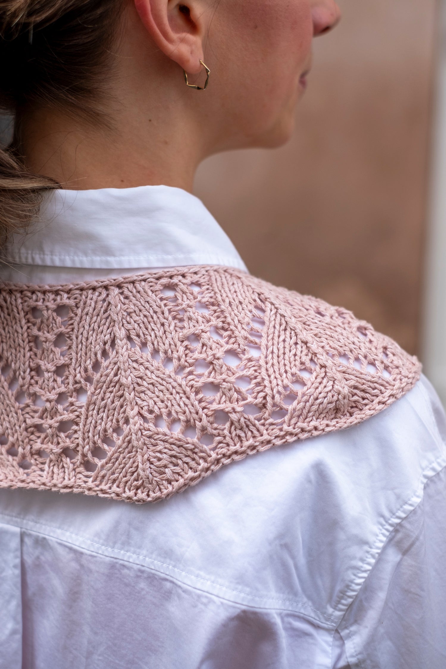 Knits to wear : Effortless Patterns by Kutova Kika