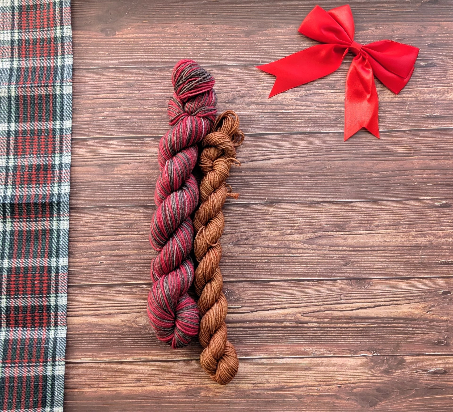 Laine à chaussette auto-rayante