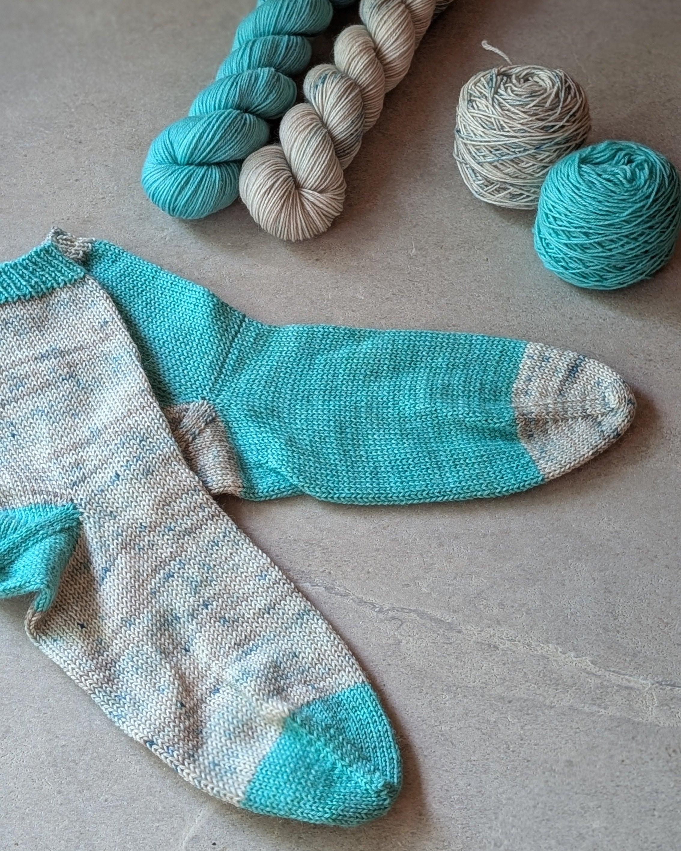 Sock Club de juin x Yarn by Simone - Pamukkale