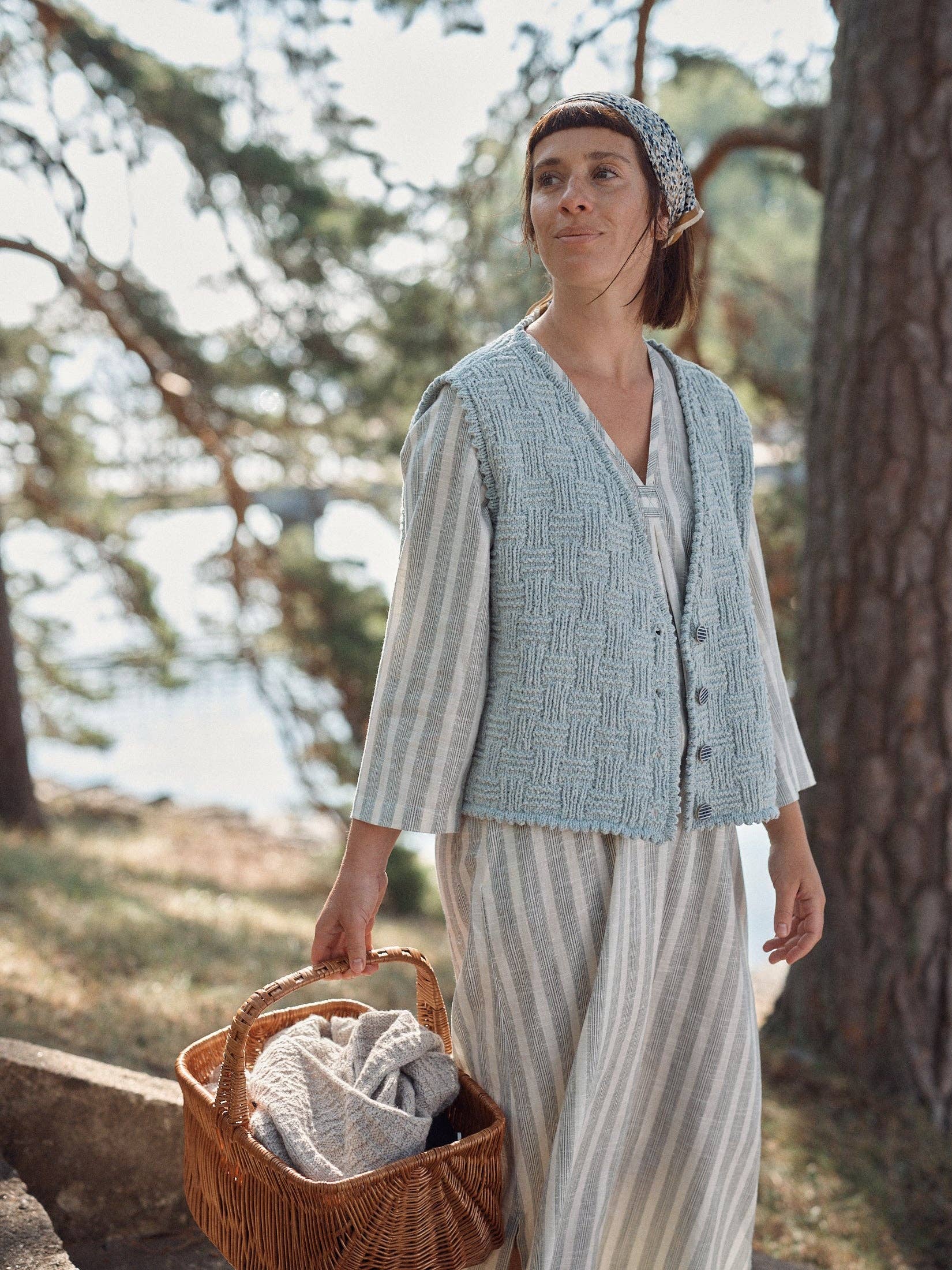 Laine Magazine Issue 28 - (réservation : réassort fin mars début avril)