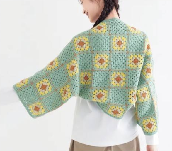 Dressing en granny square au crochet