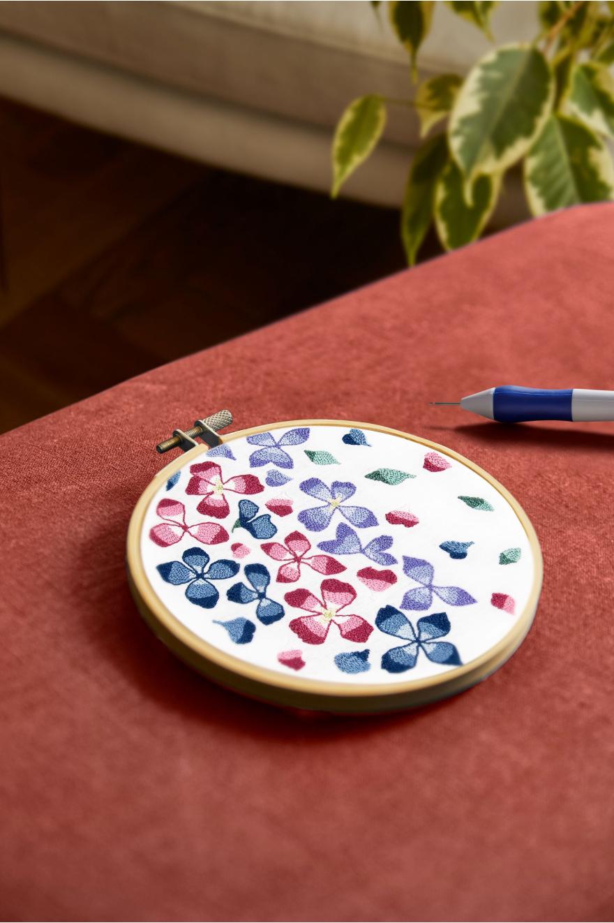 Pétales d'Hortensia - Kit de punch needle