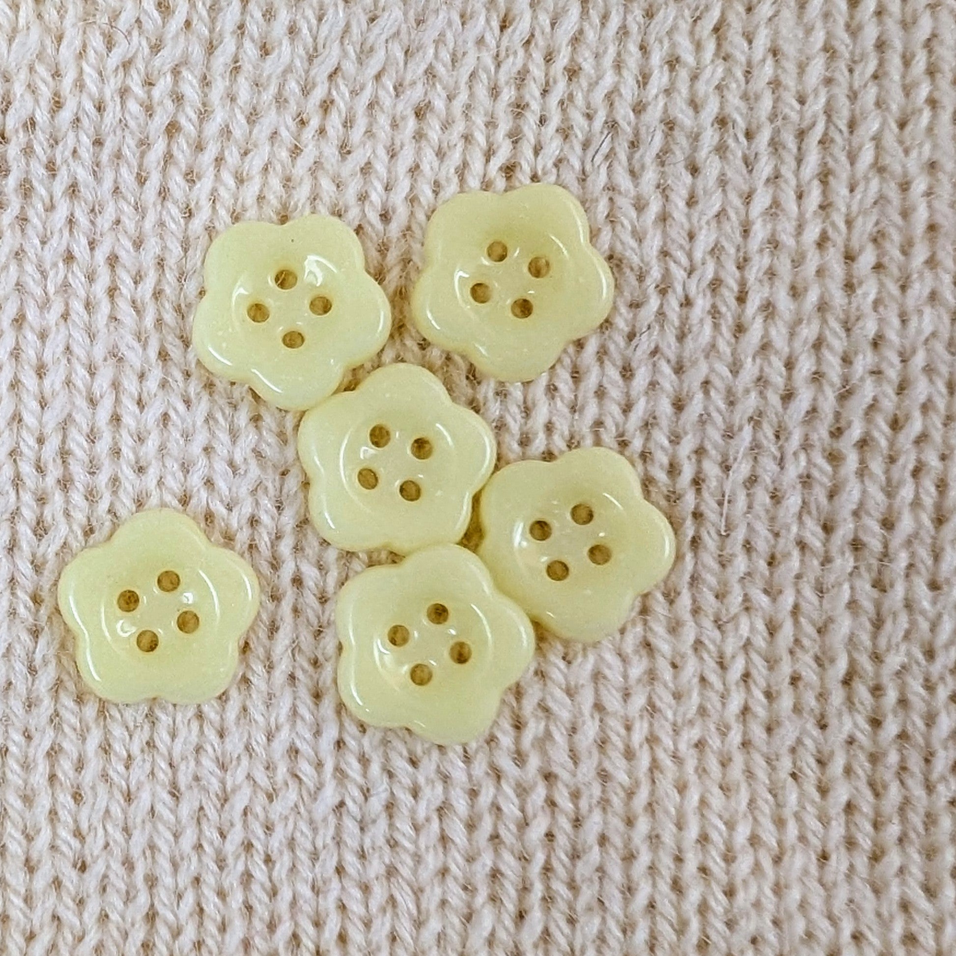 Boutons Fleurs 15 mm