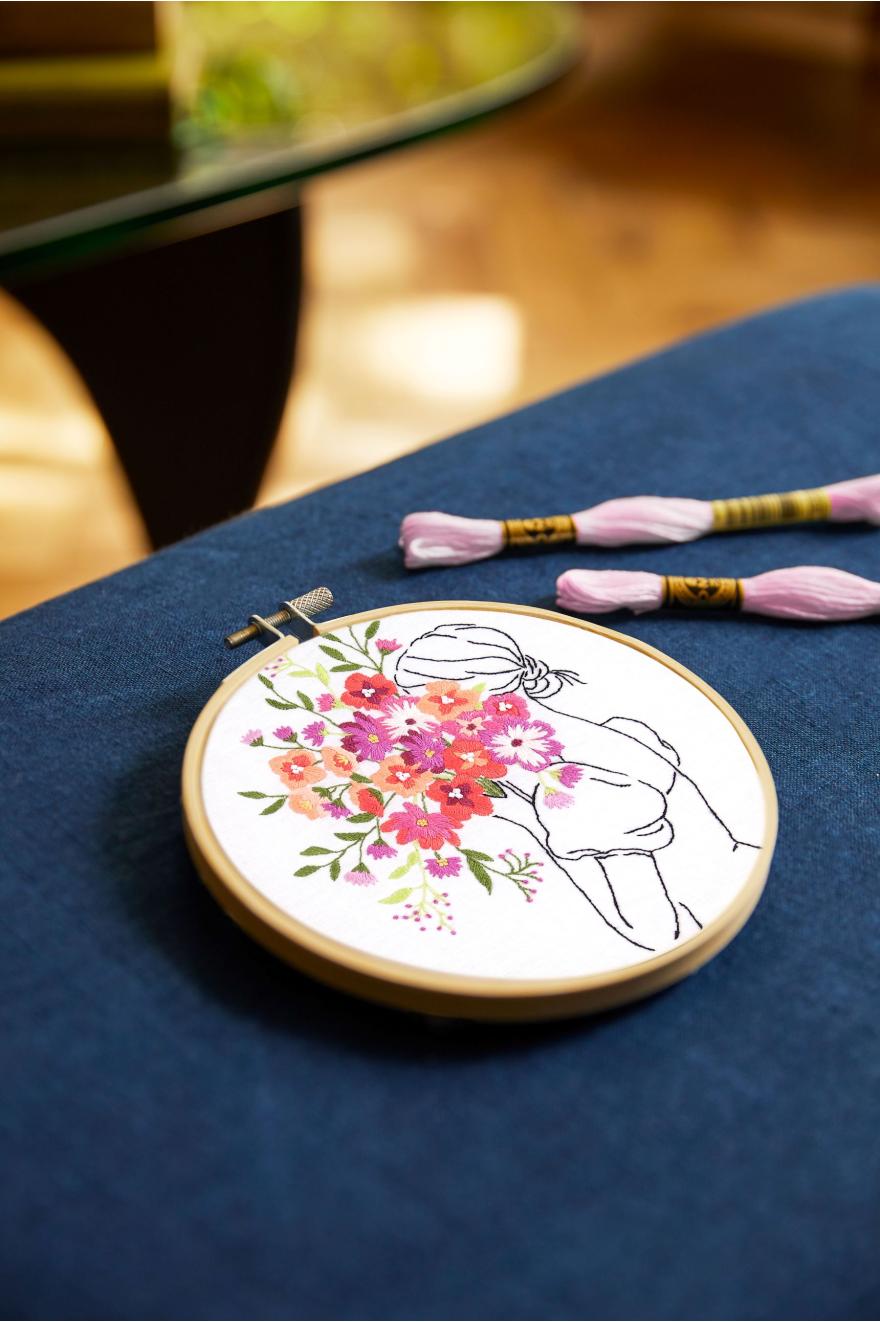 Brassée de fleurs - Broderie traditionnelle