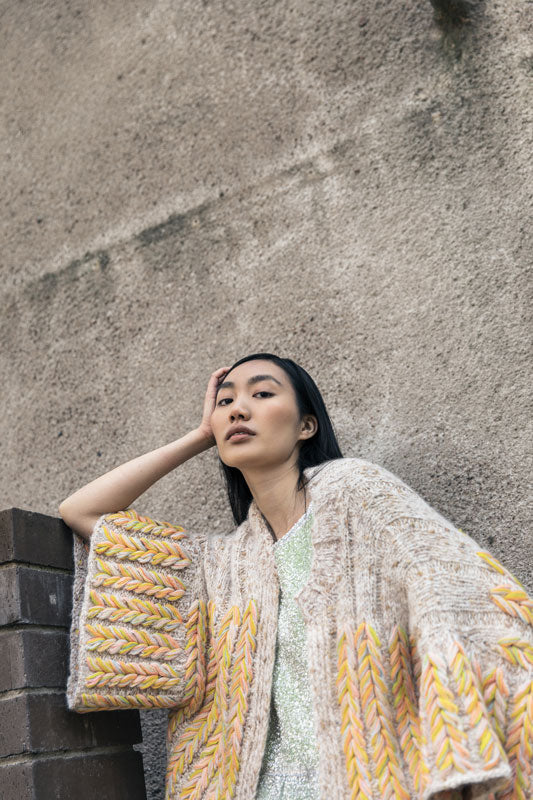 Neons & Neutrals - Aimée Gilles - EN/FR